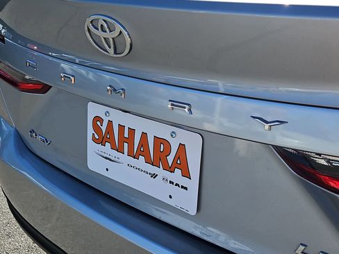 Used 2025 Toyota Camry LE image 14