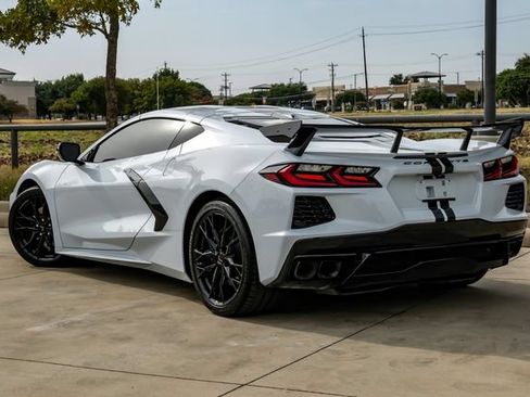 Used 2023 Chevrolet Corvette Stingray Preferred Cpe w/ 2LT RWD image 12