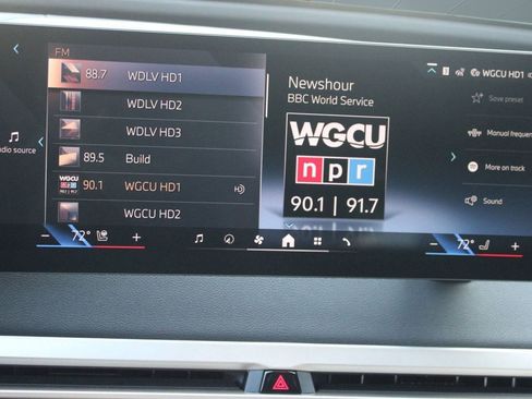 New 2026 BMW iX xDrive45 w/ Executive Package image 27