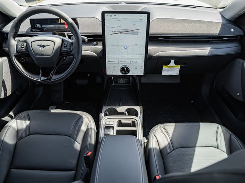 New 2025 Ford Mustang Mach-E Premium image 21