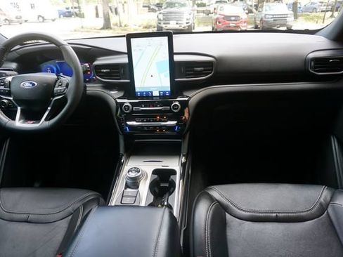 Used 2022 Ford Explorer ST w/ Equipment Group 401A AWD/4WD image 6