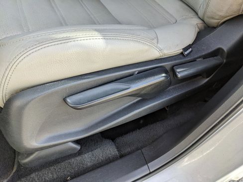 Used 2019 Honda CR-V LX image 25