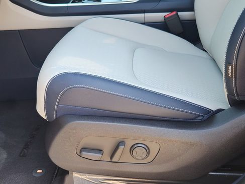 New 2026 Kia Carnival SX Prestige FWD image 16