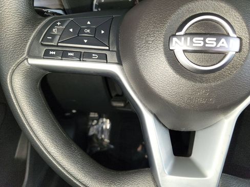 Used 2025 Nissan Altima 2.5 SV FWD image 23