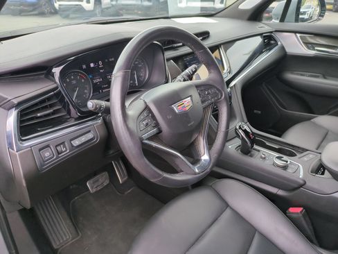 Certified 2023 Cadillac XT6 Sport w/ Technology Package AWD/4WD image 16