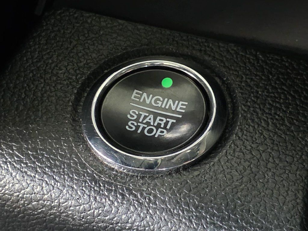 Used 2020 Ford F150 Platinum w/ Equipment Group 701A Luxury AWD/4WD image 19
