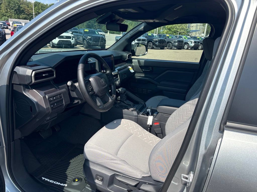 Certified 2026 Toyota Tacoma SR5 AWD/4WD image 13