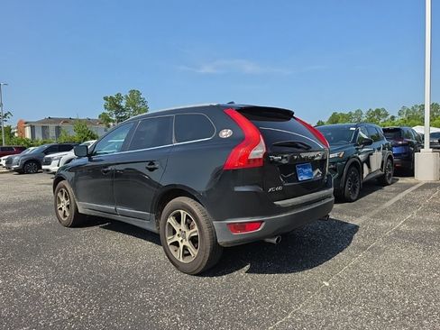 Used 2013 Volvo XC60 T6 AWD/4WD image 2