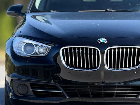 Used 2017 BMW 535i Gran Turismo xDrive image 14