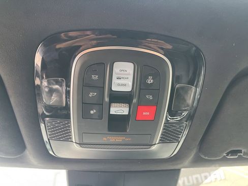 Used 2023 Hyundai Palisade Calligraphy w/ Cargo Package image 39