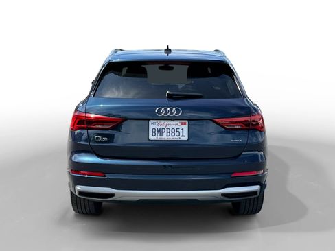 Used 2019 Audi Q3 2.0T Premium w/ Convenience Package image 4