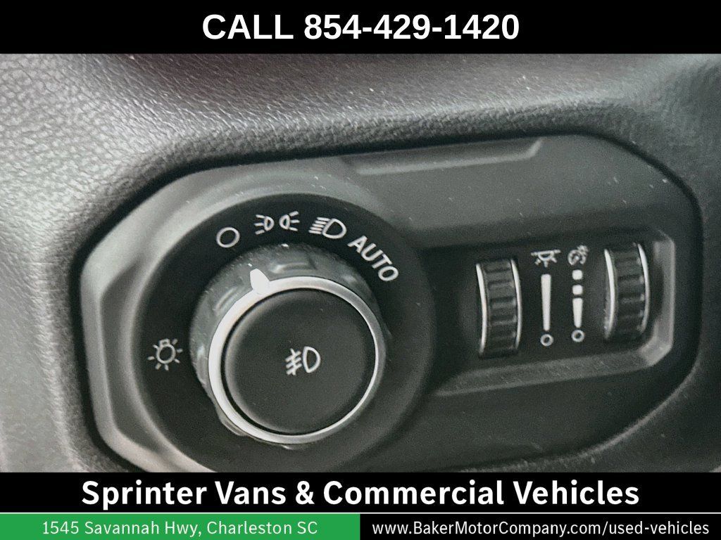 Used 2021 Jeep Wrangler Unlimited Rubicon AWD/4WD image 11