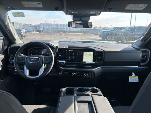 New 2026 GMC Sierra 1500 Elevation w/ Elevation Select Package AWD/4WD image 31