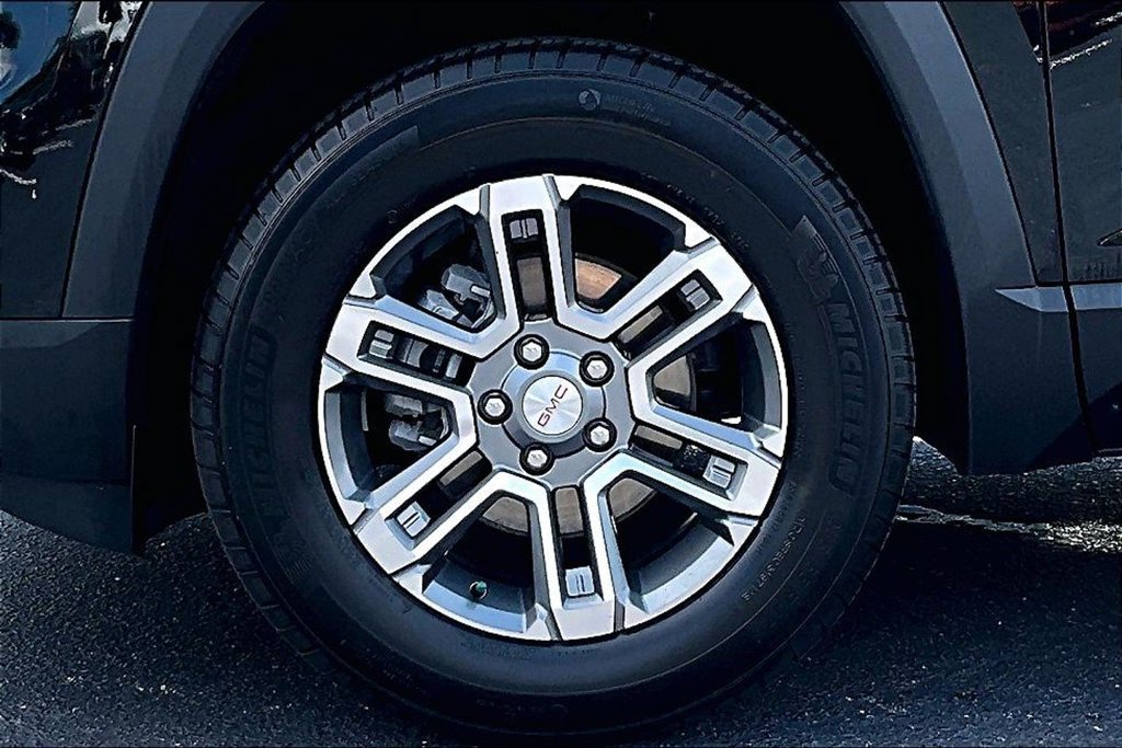 Used 2026 GMC Terrain Elevation AWD/4WD image 32