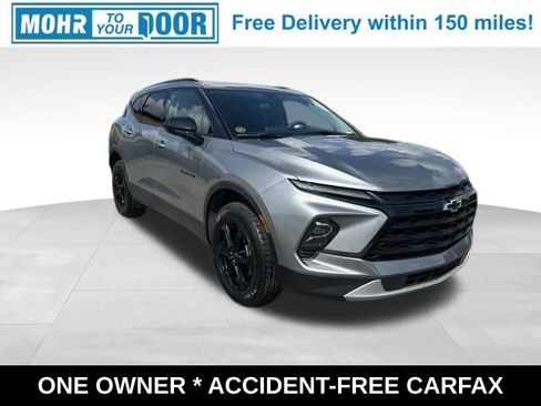 Used 2024 Chevrolet Blazer LT w/ Midnight/Sport Edition FWD image 3