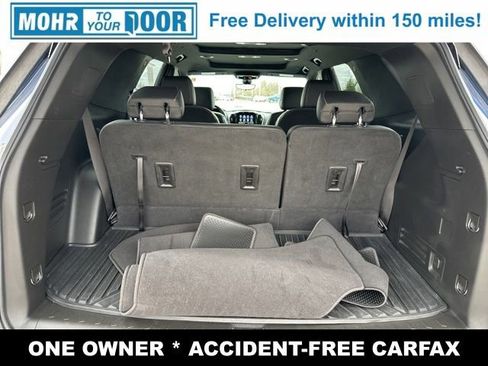 Used 2022 Chevrolet Traverse LT w/ LT Premium Package image 10