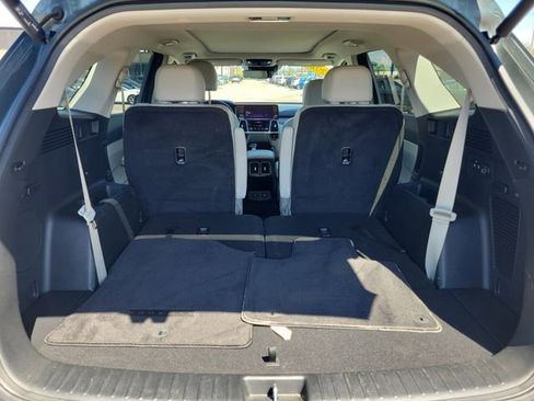 Used 2023 Kia Sorento X-Line EX image 11
