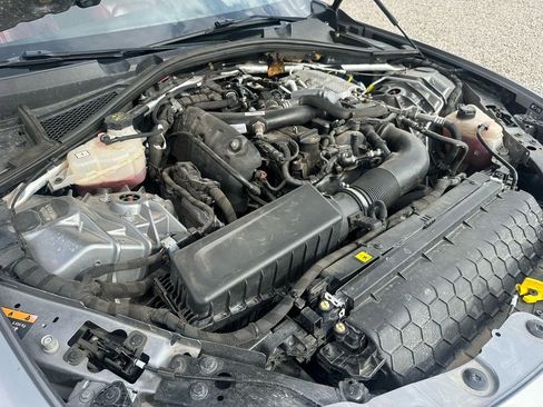 Used 2017 Alfa Romeo Giulia AWD w/ Cold Weather Package image 39