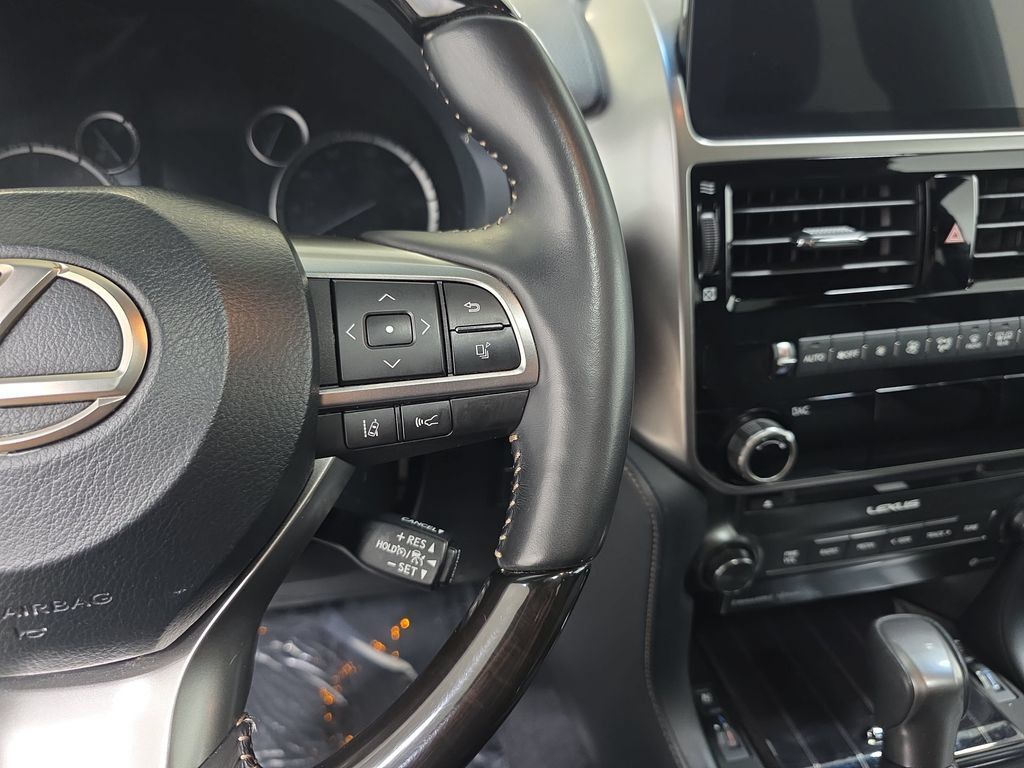 Used 2023 Lexus GX 460 Premium w/ Premium Package AWD/4WD image 18
