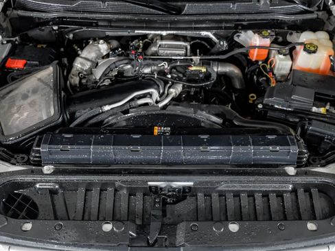 Used 2021 Chevrolet Silverado 3500 High Country w/ Snow Plow Prep/Camper Package image 51