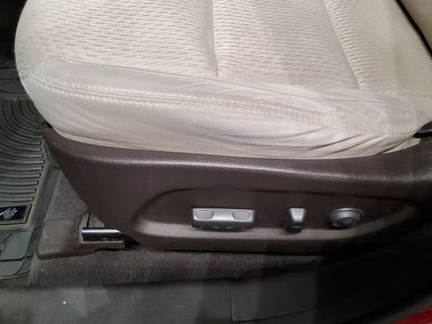 Used 2016 Hyundai Santa Fe SE AWD/4WD image 20