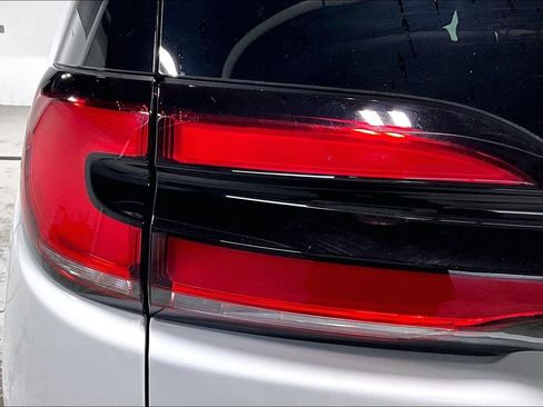 New 2026 Chrysler Pacifica Select image 31