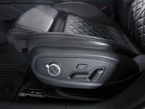 Used 2023 Audi S4 Premium Plus w/ Premium Plus Package image 19