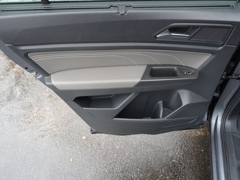 Used 2022 Volkswagen Atlas SEL image 24