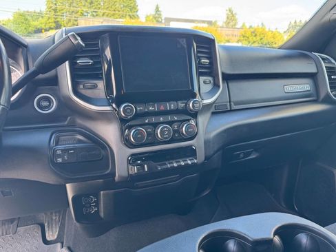 Used 2020 RAM 3500 Big Horn w/ Night Edition AWD/4WD image 9