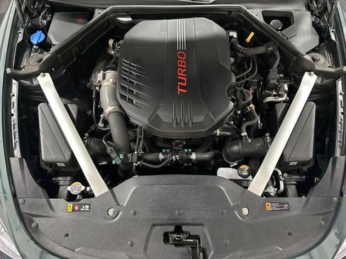 Used 2022 Kia Stinger GT2 RWD image 37