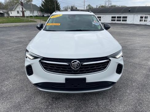 Used 2023 Buick Envision Essence w/ Technology Package I AWD/4WD image 2