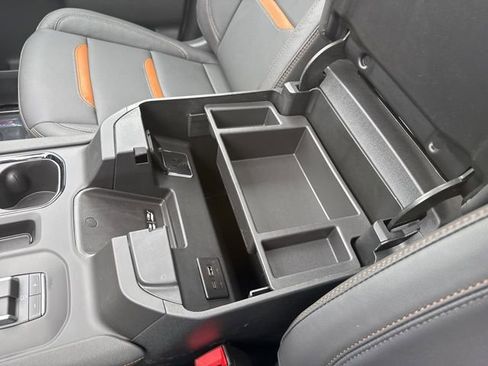 New 2026 GMC Sierra 2500 AT4 w/ AT4 Premium Plus Package AWD/4WD image 34