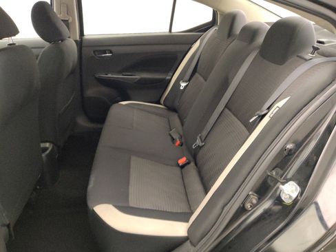 Used 2021 Nissan Versa SV FWD image 18