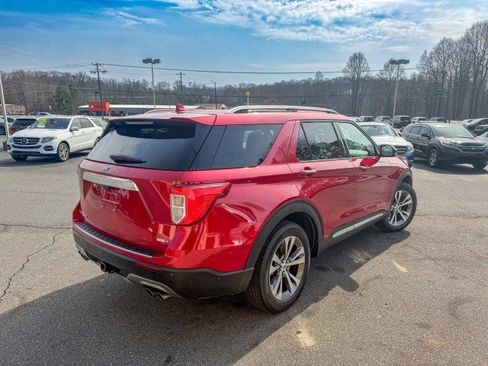 Used 2020 Ford Explorer Platinum w/ Premium Technology Package image 4