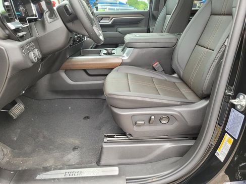 New 2026 Chevrolet Silverado 3500 High Country w/ Technology Package AWD/4WD image 10