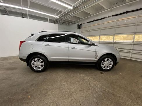 Used 2011 Cadillac SRX 2WD image 7