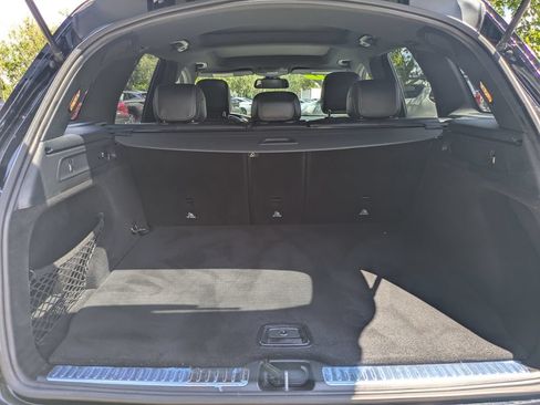 Used 2019 Mercedes-Benz GLC 300 4MATIC image 13