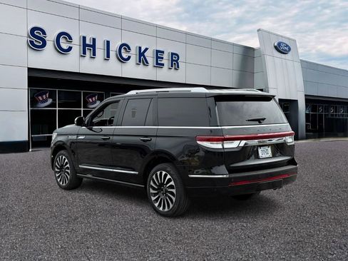 Used 2023 Lincoln Navigator Black Label AWD/4WD image 3