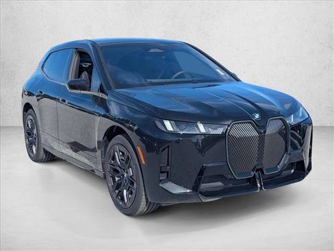 New 2026 BMW iX xDrive60 image 6