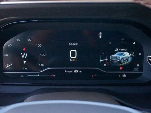 Used 2024 GMC Yukon Denali image 12