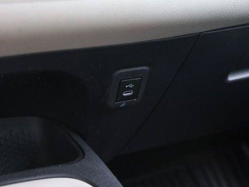 Used 2024 Toyota Corolla LE FWD image 14