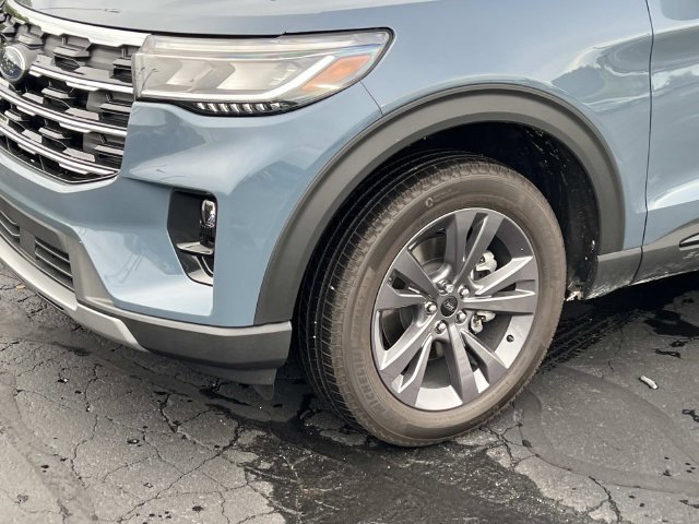 Certified 2026 Ford Explorer Active w/ Active Comfort Package AWD/4WD image 9
