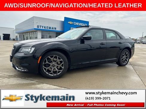 Used 2015 Chrysler 300 S AWD/4WD image 1