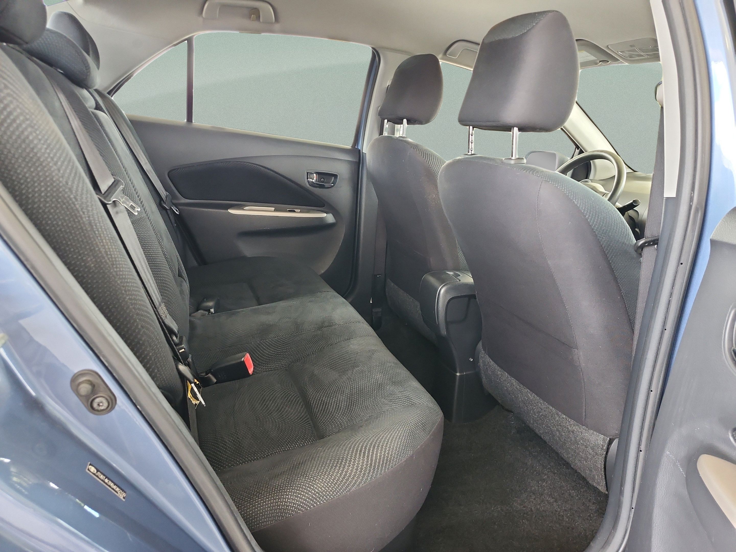 Used 2011 Toyota Yaris Sedan w/ PWR Pkg w/Steel Wheels FWD image 19