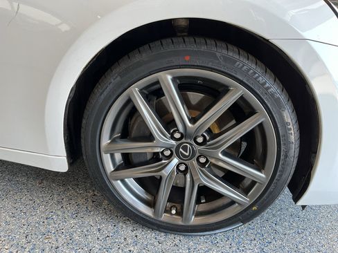 Used 2017 Lexus IS 200t F Sport w/ F Sport Package RWD image 31