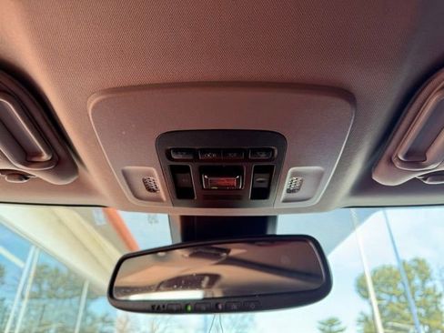 Used 2020 Toyota Camry XSE image 37