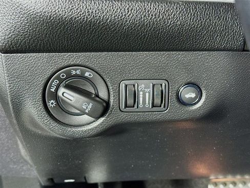 Used 2022 Dodge Challenger R/T Scat Pack image 11