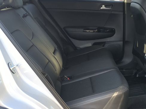 Used 2022 Kia Sportage EX image 23