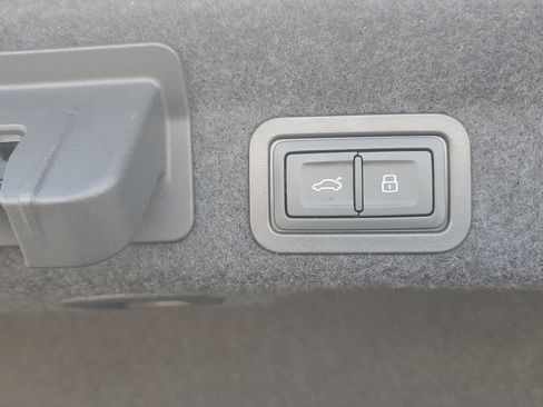 Certified 2024 Audi S6 Premium Plus AWD/4WD image 15