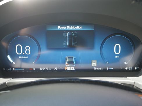 Certified 2025 Ford Escape Platinum AWD/4WD image 6